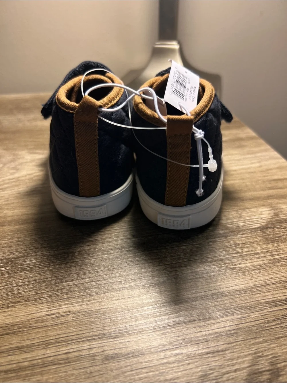 Old Navy Navy and Tan Quilted High-Top Sneakers with Double Straps stock (11)